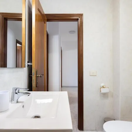 Live Cruz Guigou Apartment