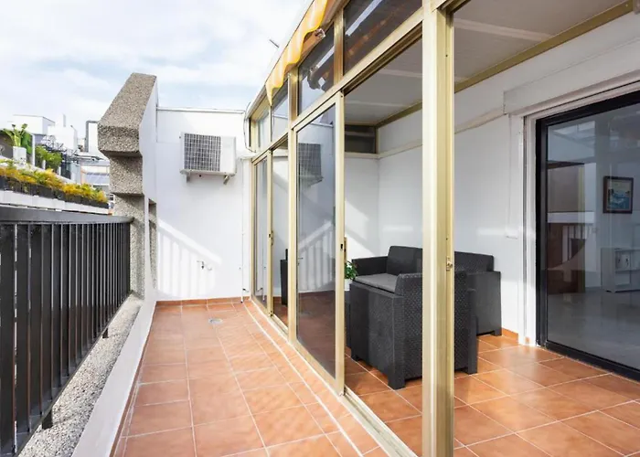 Live Cruz Guigou Apartment